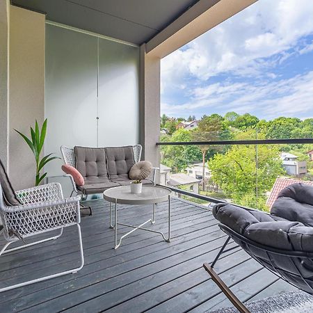 Sky Apartment With Free Parking And Balcony & Ac Kaunas Buitenkant foto
